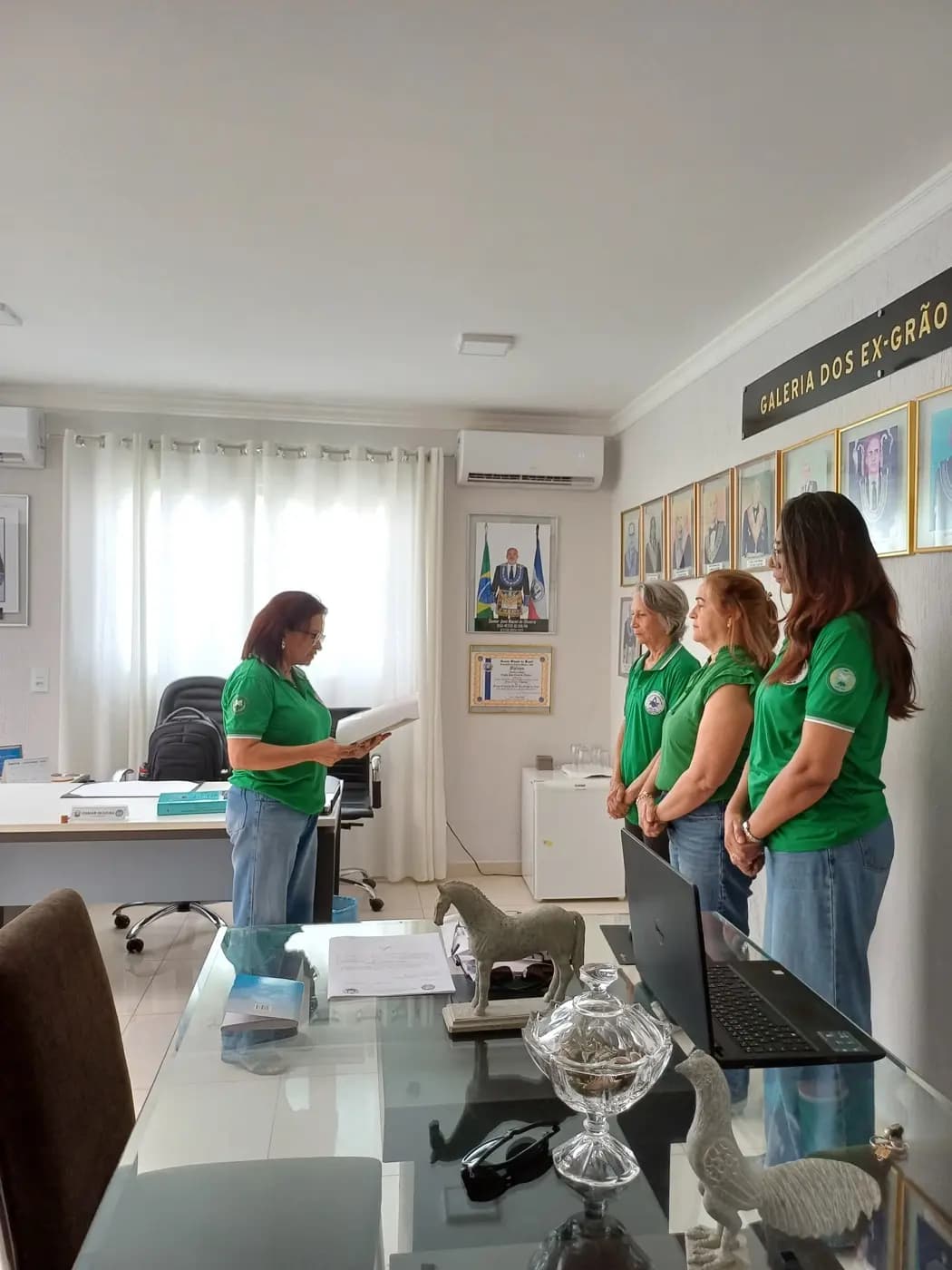 Registro fotográfico: POSSE DA PRESIDENTE DO CONSELHO FISCAL DA FRATERNIDADE FEMININA ESTADUAL CRUZEIRO DO SUL – FRAFEM/GOB-RN.