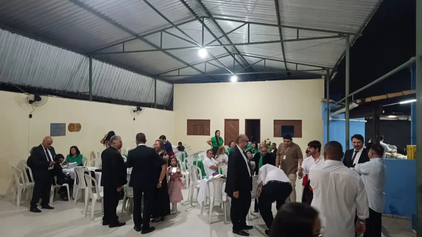 Registro fotográfico: SESSÃO MAGNA DE INSTALAÇÃO E POSSE DE VENERÁVEL MESTRE E POSSE DA NOVA DIRETORIA DA LOJA MAÇÔNICA LUIZ GONZAGA DO NASCIMENTO Nº 4.567, ORIENTE DE PARNAMIRIML-RN, ELEITOS PARA O BIÊNIO 2025/2027.