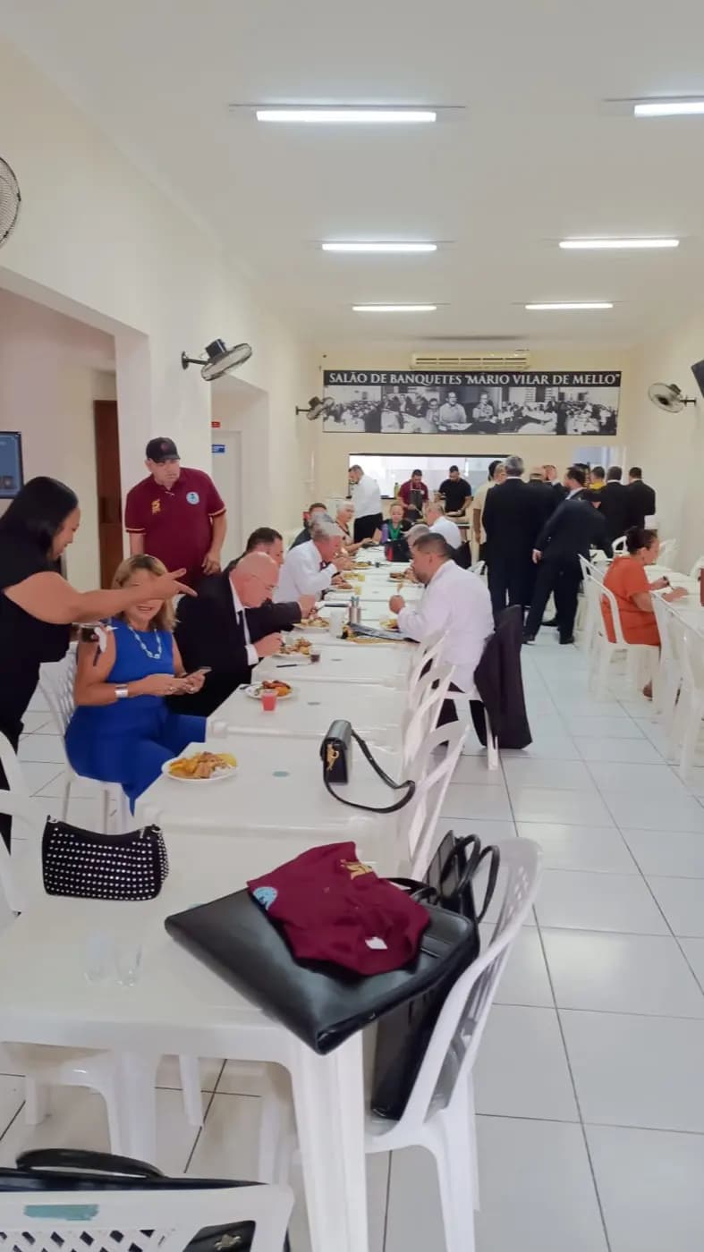 Registro fotográfico: PARTICIPAÇÃO DO GRÃO-MESTRE DO GOB-RN NA SESSÃO MAGNA DE INICIAÇÃO REALIZADA PELA LOJA MAÇÔNICA UNIVERSITÁRIA MÁRIO VILAR DE MELO N° 4.085, ORIENTE DE NATAL/RN.