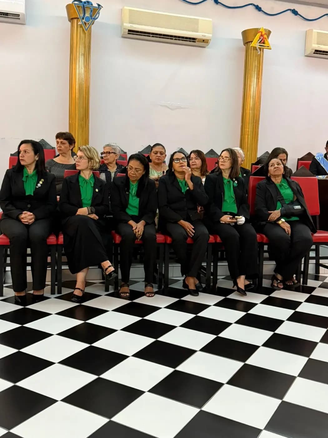 Registro fotográfico: SESSÃO MAGNA PÚBLICA EM CONJUNTO, EM HOMENAGEM À PROCLAMAÇÃO DA INDEPENDÊNCIA DO BRASIL, REALIZADA PELAS LOJAS MAÇÔNICAS JOÃO CECÍLIO DA COSTA N° 2.116, ORIENTE DE NATAL-RN, E SENADOR JOÃO CÂMARA Nº 3268, ORIENTE DE JOÃO CÂMARA-RN.