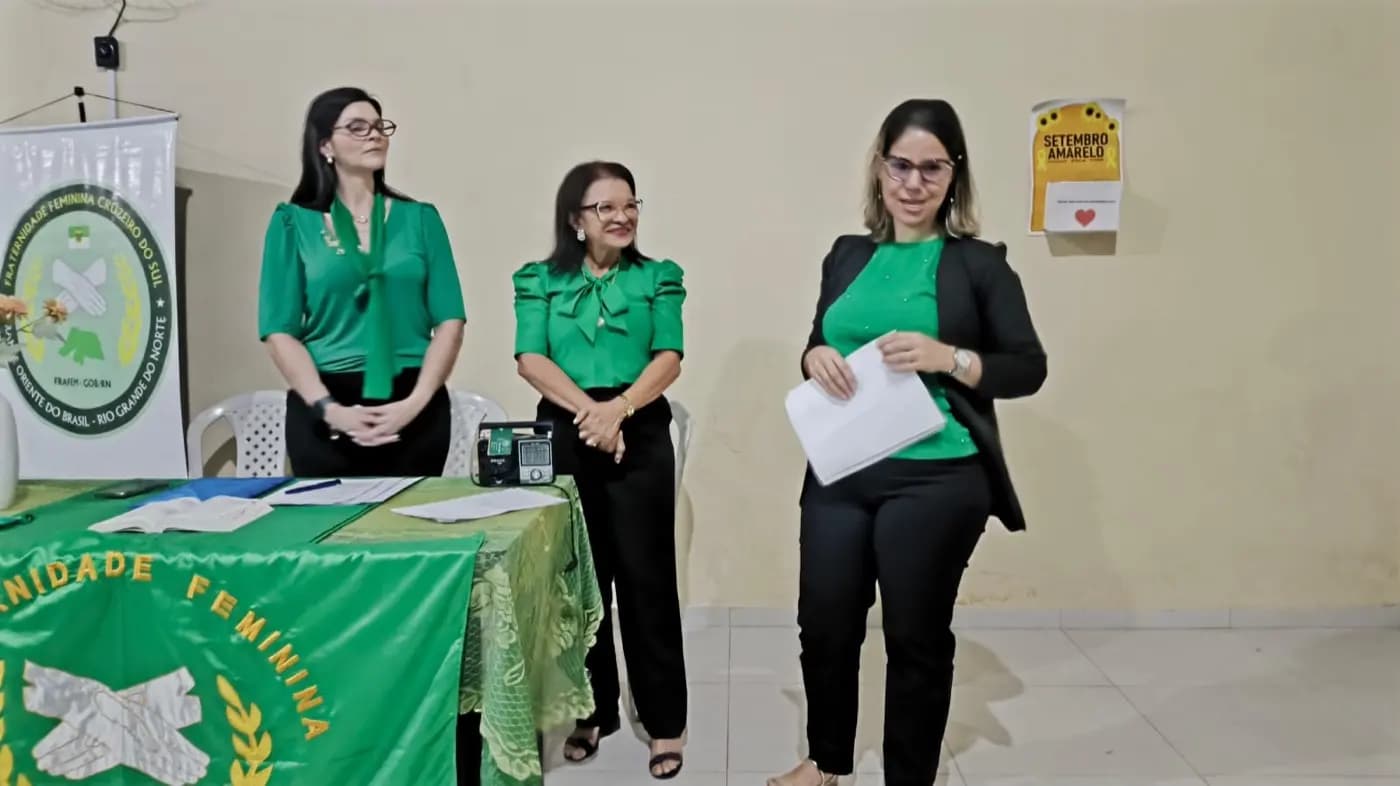 Registro fotográfico: SESSÃO MAGNA DE INICIAÇÃO REALIZADA PELA LOJA MAÇÔNICA LUIZ GONZAGA DO NASCIMENTO N° 4.567, ORIENTE DE PARNAMIRIM-RN.