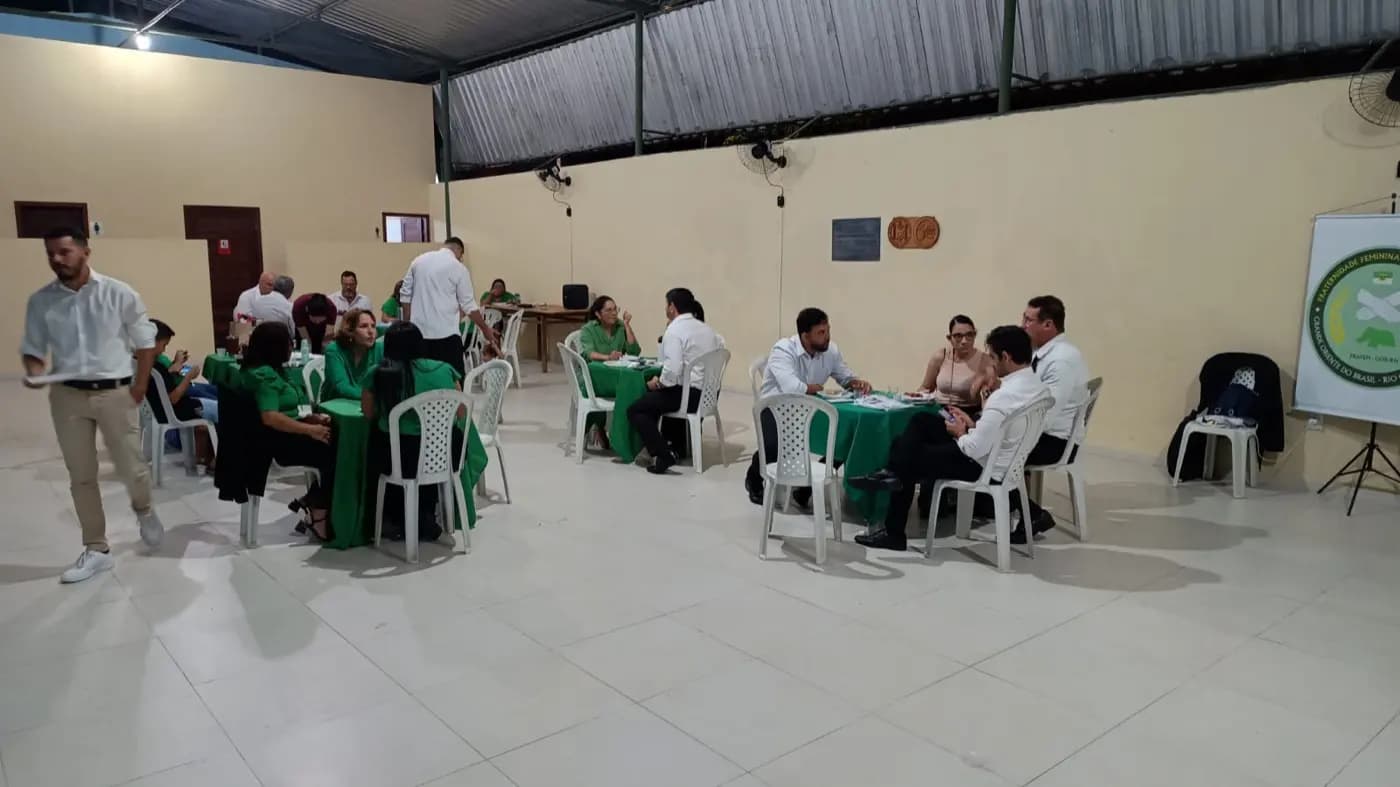 Registro fotográfico: SESSÃO MAGNA DE INICIAÇÃO REALIZADA PELA LOJA MAÇÔNICA LUIZ GONZAGA DO NASCIMENTO N° 4.567, ORIENTE DE PARNAMIRIM-RN.