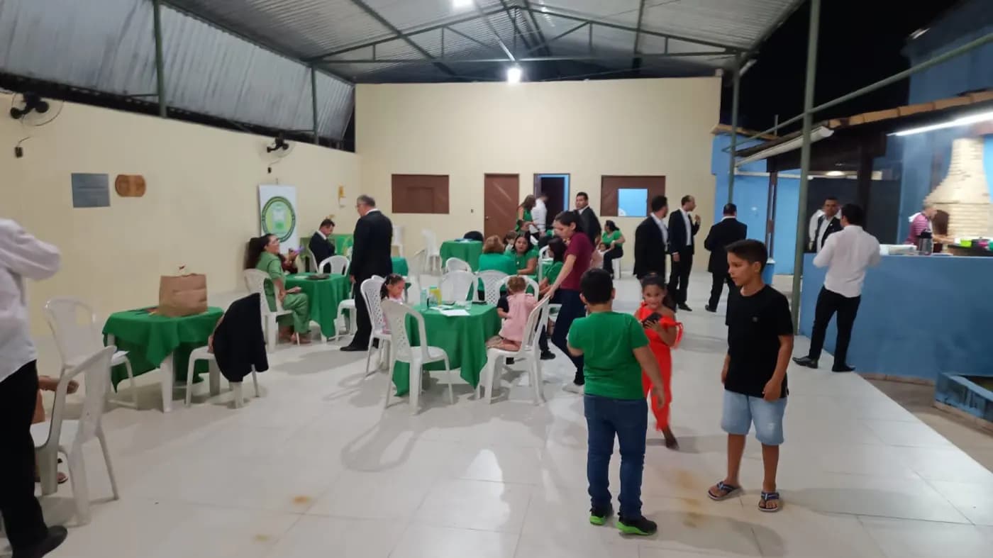 Registro fotográfico: SESSÃO MAGNA DE INICIAÇÃO REALIZADA PELA LOJA MAÇÔNICA LUIZ GONZAGA DO NASCIMENTO N° 4.567, ORIENTE DE PARNAMIRIM-RN.