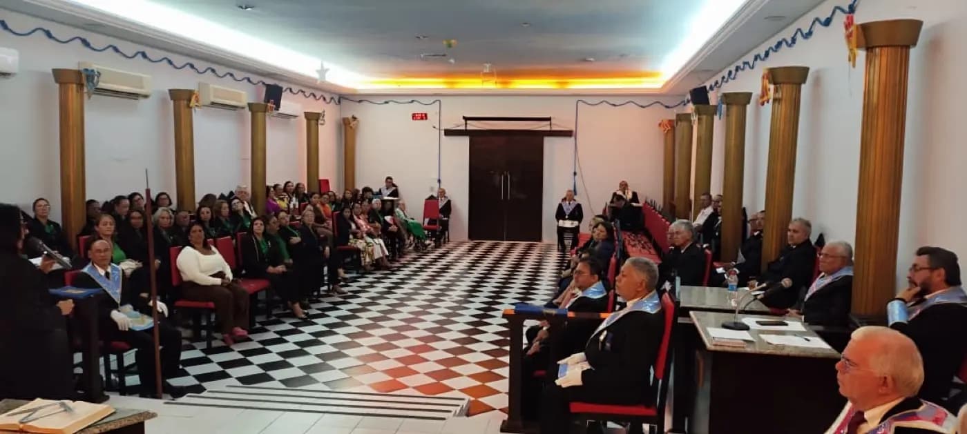 Registro fotográfico: SESSÃO MAGNA PÚBLICA CONJUNTA ALUSIVA AO “SETEMBRO AMARELHO”.