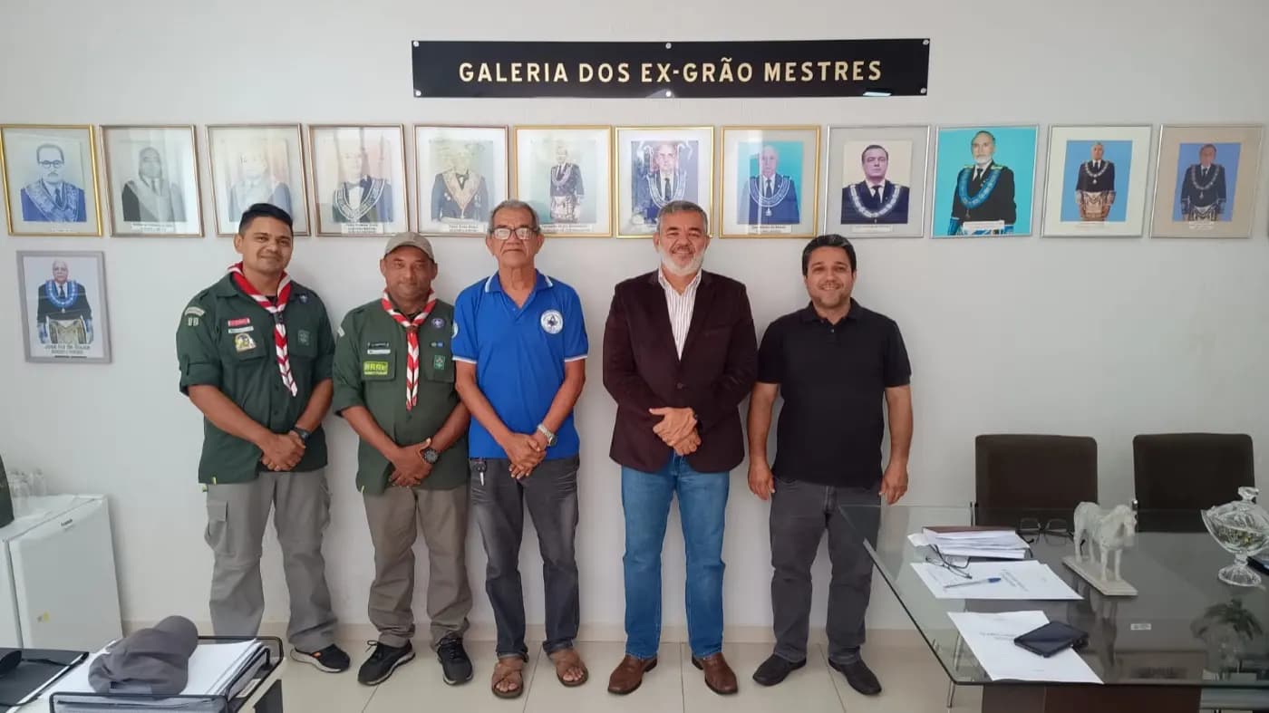 Registro fotográfico: PROJETO “O MELHOR PARA A SOCIEDADE” – APROXIMANDO A AÇÃO PARAMAÇÔNICA JUVENIL E O GRUPO DE ESCOTEIRO.
