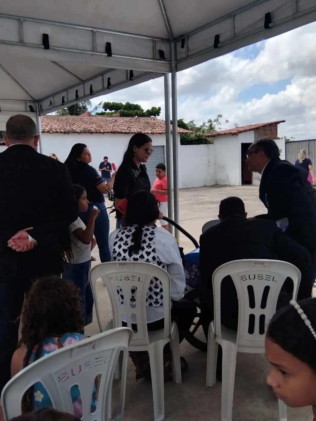 Registro fotográfico: AÇÃO FILANTRÓPICA REALIZADA PELA LOJA MAÇÔNICA SENADOR JOÃO CÂMARA Nº 3268, DO ORIENTE DE JOÃO CÂMARA-RN.