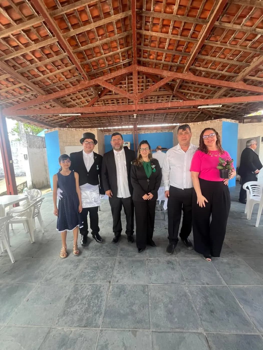 Registro fotográfico: SESSÃO MAGNA DE INICIAÇÃO NO RITO SCHRÖDER, REALIZADA PELA LOJA MAÇÔNICA UNIVERSITÁRIA ESTRELA NATALENSE Nº 4.122, ORIENTE DE PARNAMIRIM/RN.