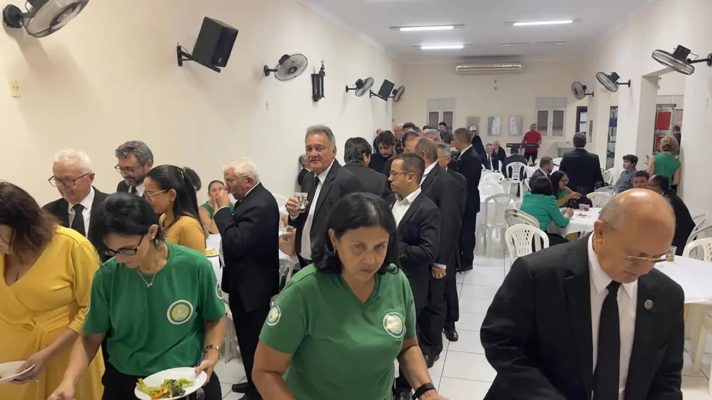 Registro fotográfico: SESSÃO MAGNA DE ELEVAÇÃO REALIZADA PELA LOJA MAÇÔNICA JOÃO CECÍLIO DA COSTA N° 2.116, ORIENTE DE NATAL/RN.