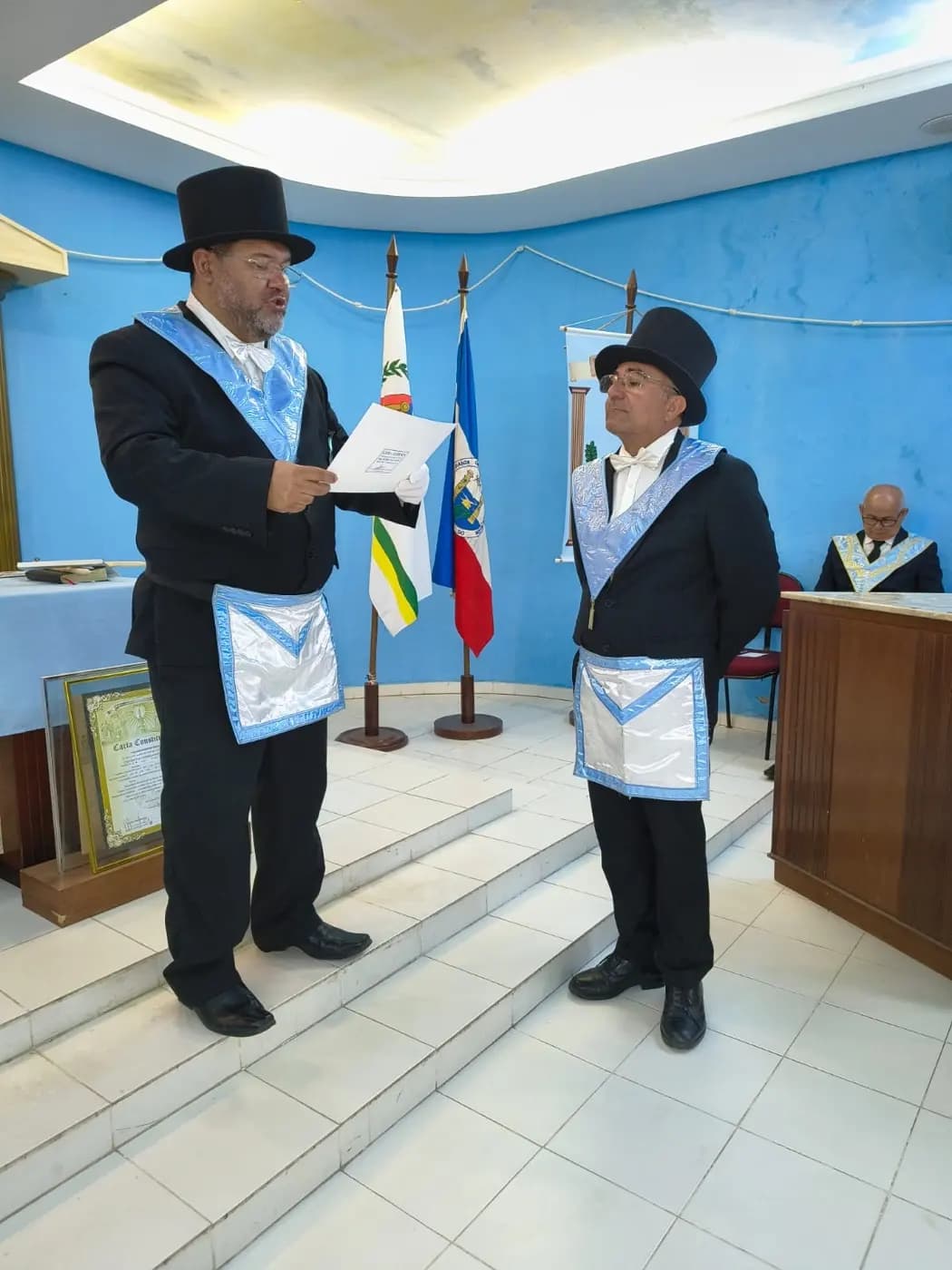 Registro fotográfico: SESSÃO MAGNA DE PROMOÇÃO AO GRAU DE COMPANHEIRO MAÇOM REALIZADA PELA LOJA MAÇÔNICA UNIVERSITÁRIA ESTRELA NATALENSE Nº 4.122, ORIENTE DE PARNAMIRIM/RN – RITO SCHRÖDER.