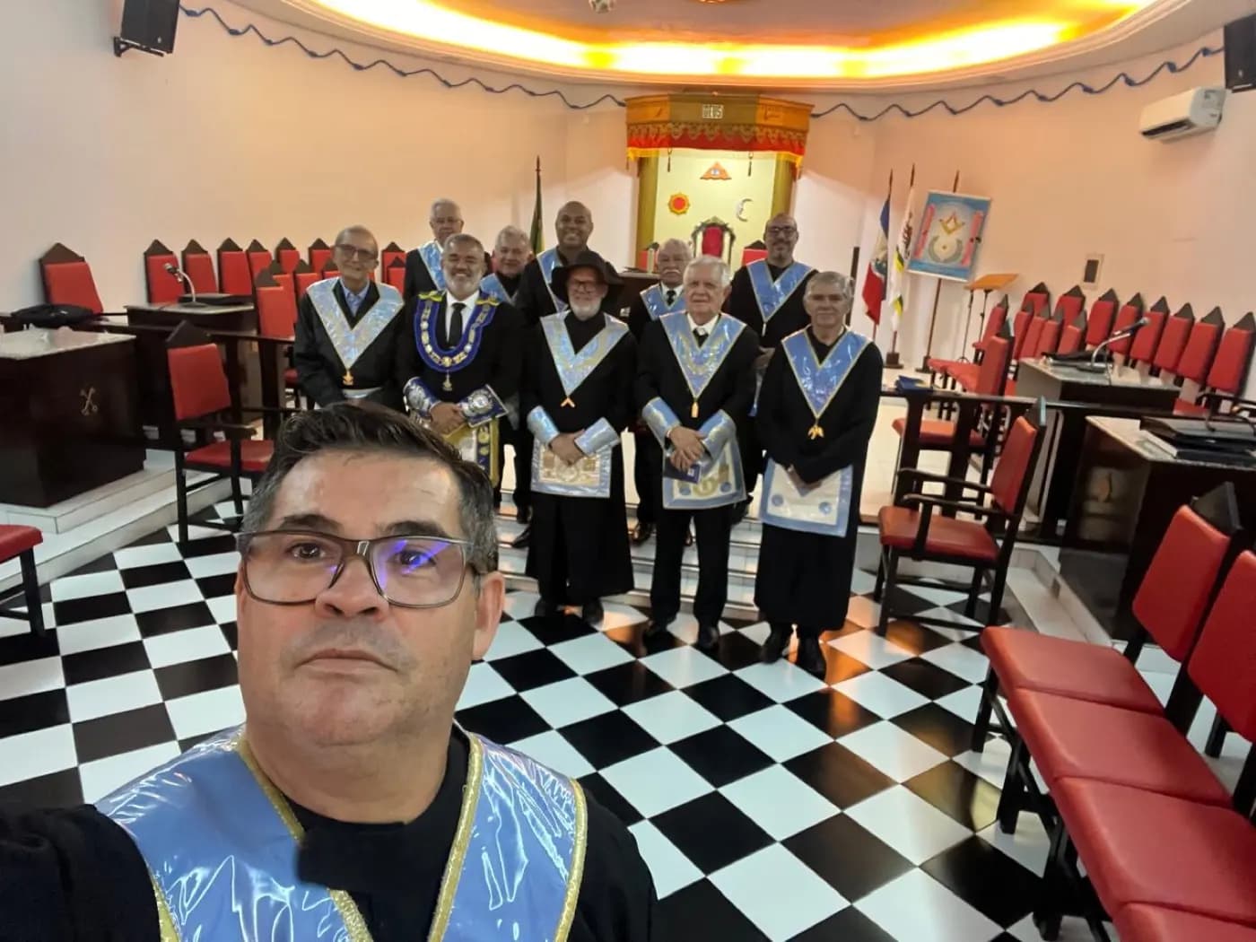 Registro fotográfico: SESSÃO DE RETORNO ÀS ATIVIDADES MAÇÔNICAS DO ANO DE 2026, REALIZADA PELA LOJA MAÇÔNICA DR. PEDRO GERMANO COSTA Nº 2.349, ORIENTE DE NATAL-RN.