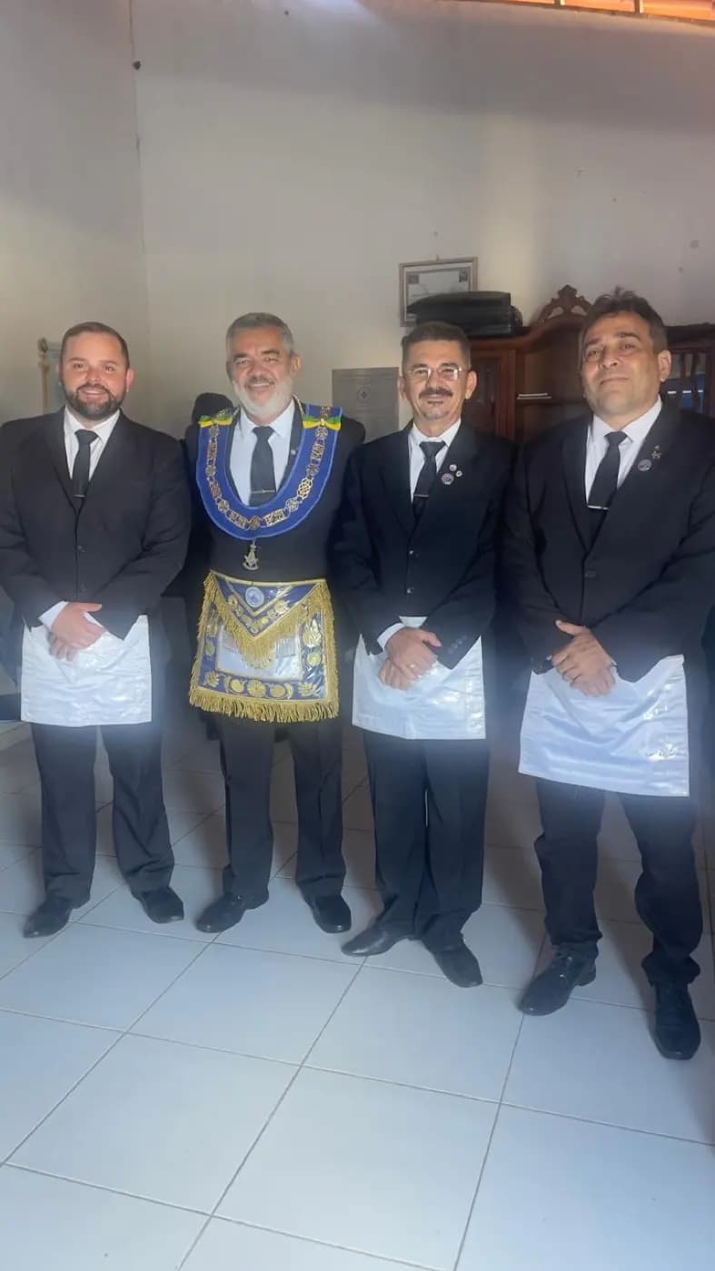 Registro fotográfico: LOJA MAÇÔNICA PEDRO ALVES PINHEIRO Nº 3918, ORIENTE DE EXTREMOZ/RN – SESSÃO ORDINÁRIA NO GRAU DE APRENDIZ MAÇOM.