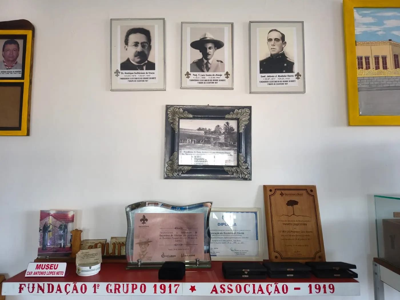 Registro fotográfico: PROJETO “O MELHOR PARA A SOCIEDADE” – APROXIMANDO A AÇÃO PARAMAÇÔNICA JUVENIL E O GRUPO DE ESCOTEIRO.