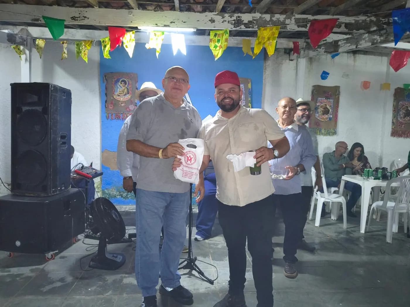 Registro fotográfico: PARTICIPAÇÃO DO GRÃO-MESTRE DO GOB-RN NO “XXVI ARRAIÁ DA PEDRA BRUTA”, REALIZADO PELA LOJA MAÇÔNICA UNIÃO NATALENSE Nº 2.414, ORIENTE DE PARNAMIRIM/RN.